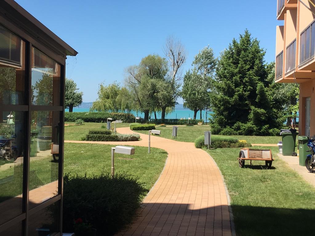 Cuki Apartmanok Siófok Exterior foto